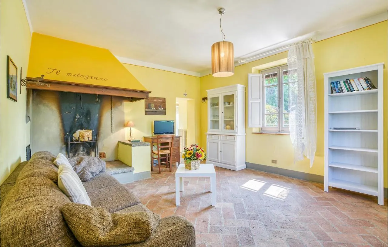 Amazing Home In Larciano