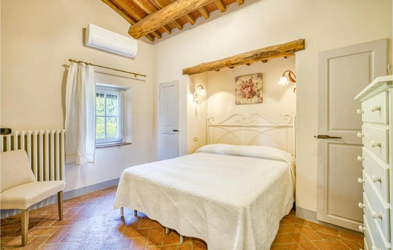 Amazing Home In Larciano